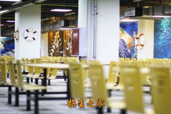 成都首创单招培训成华校区餐厅