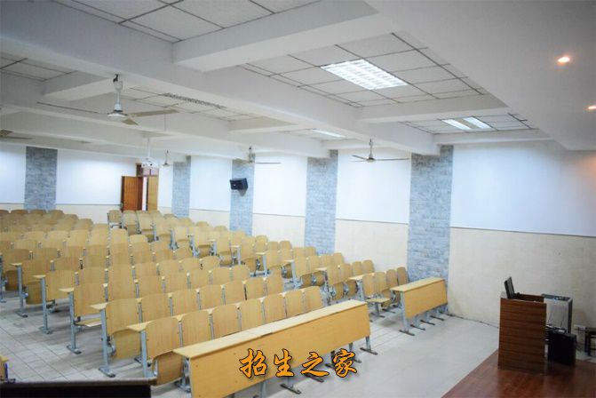 重庆聚英技工学校相册图集