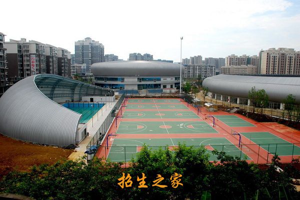 简阳中学篮球场