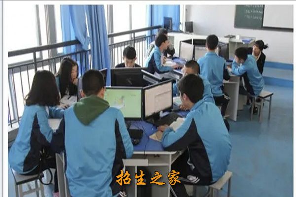 新津县技工学校相册图集