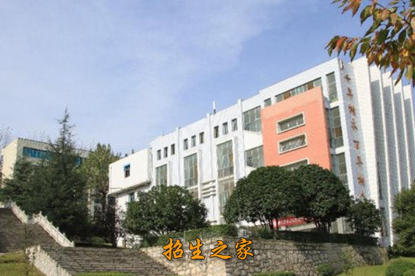 贵州交通技师学院相册图集