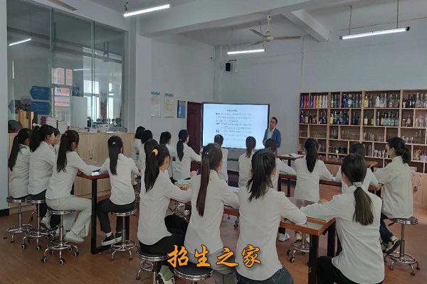 重庆市武隆区职业教育中心相册图集
