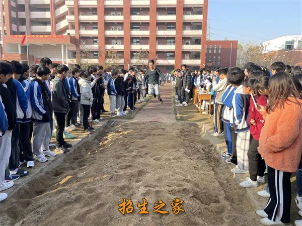 荆州市创业职业中等专业学校相册图集