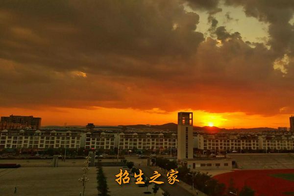 云南能源职业技术学院相册图集