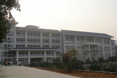 眉山技师学院