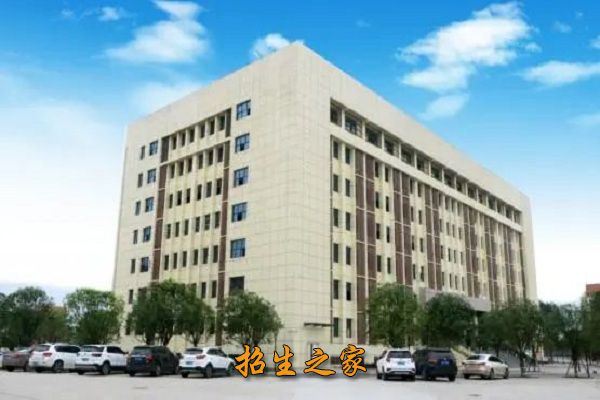 仪陇县高级技工学校相册图集