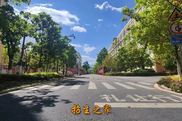 西昌交通学校相册图集