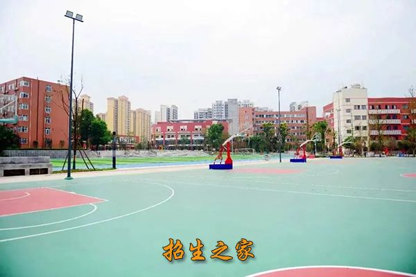 运动场