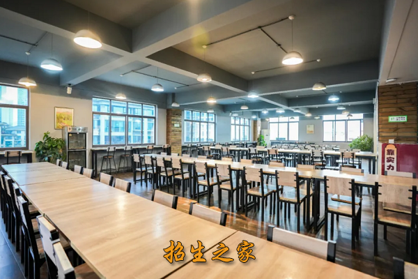 成都天呈单招培训学校相册图集