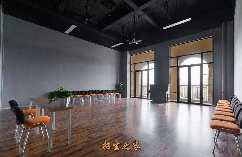 成都鑫林艺帆教学环境