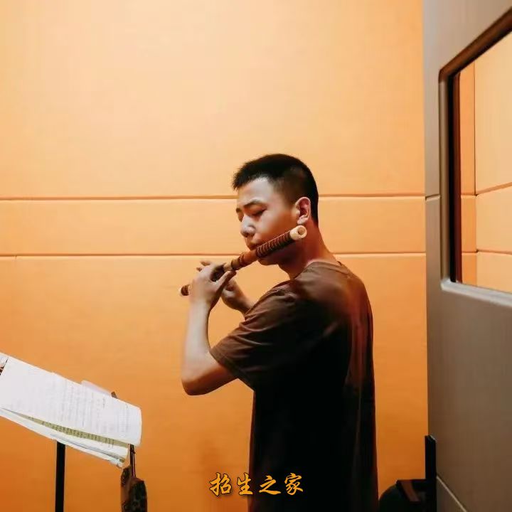 海伦新天艺考教学&琴房