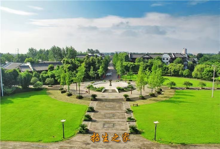 红韵嘉艺艺术教育学校环境