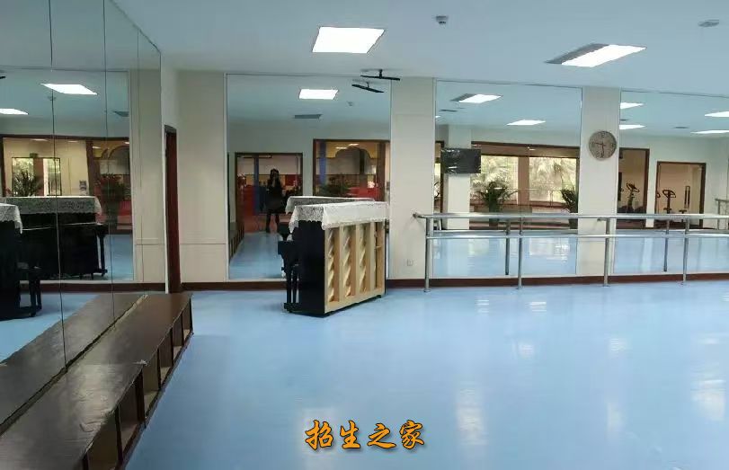 舞曦韵艺术培训学校校园环境