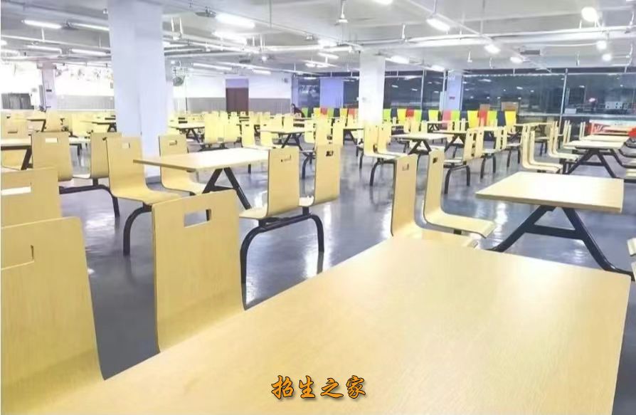 食堂环境