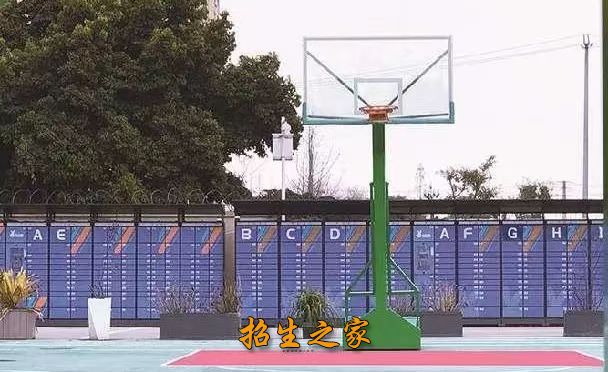 学校环境