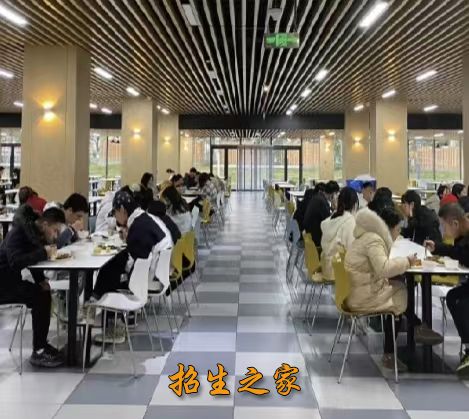 食堂环境
