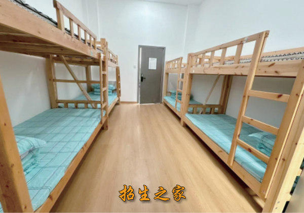 成都龙新教育培训学校相册图集