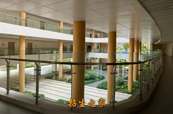 成都灿烈教育单招培训学校相册图集