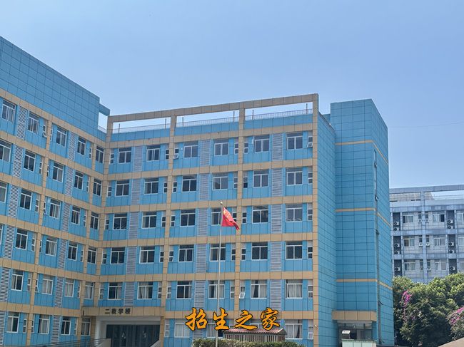四川翰林普华单招新都校区相册图集